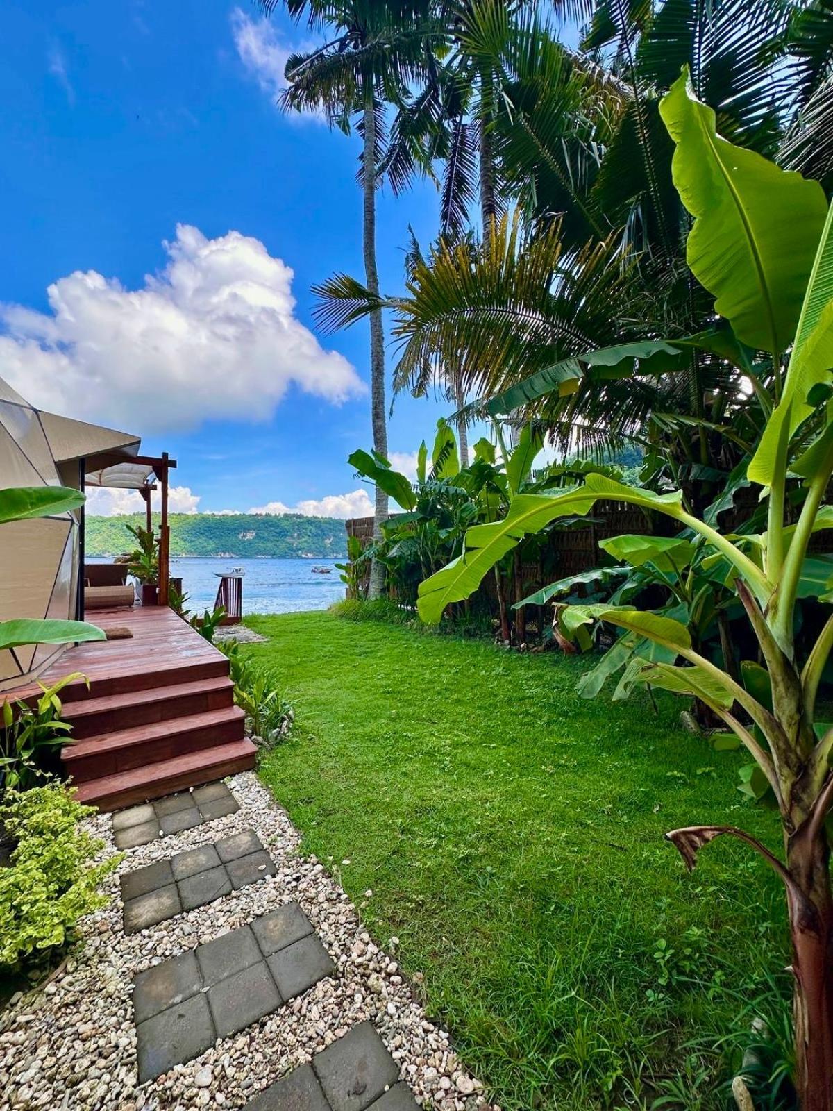 Beachfront Luxury Dome Villas - Gamat Bay Resort Nusa Penida Bagian luar foto