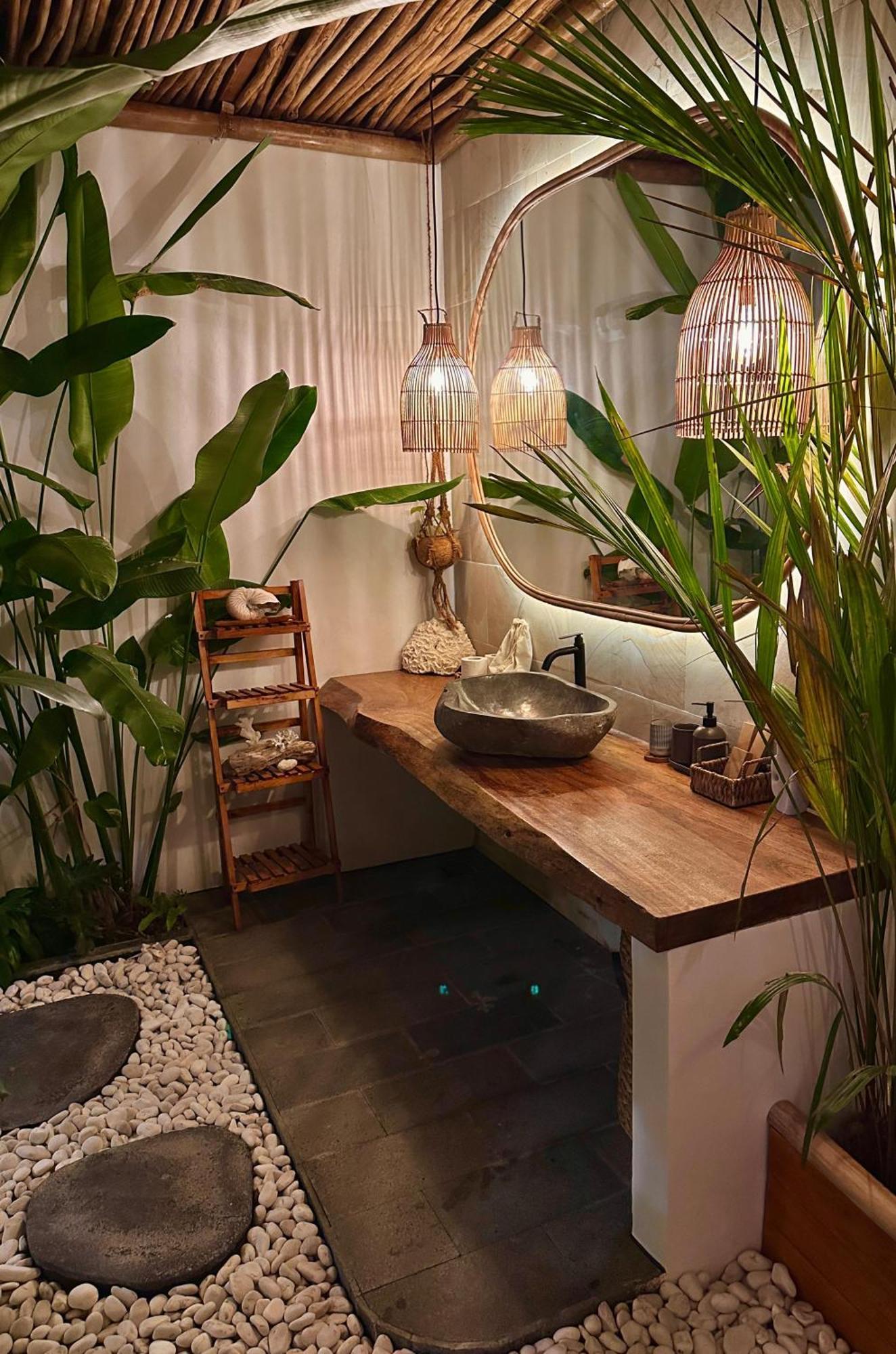 Beachfront Luxury Dome Villas - Gamat Bay Resort Nusa Penida Bagian luar foto