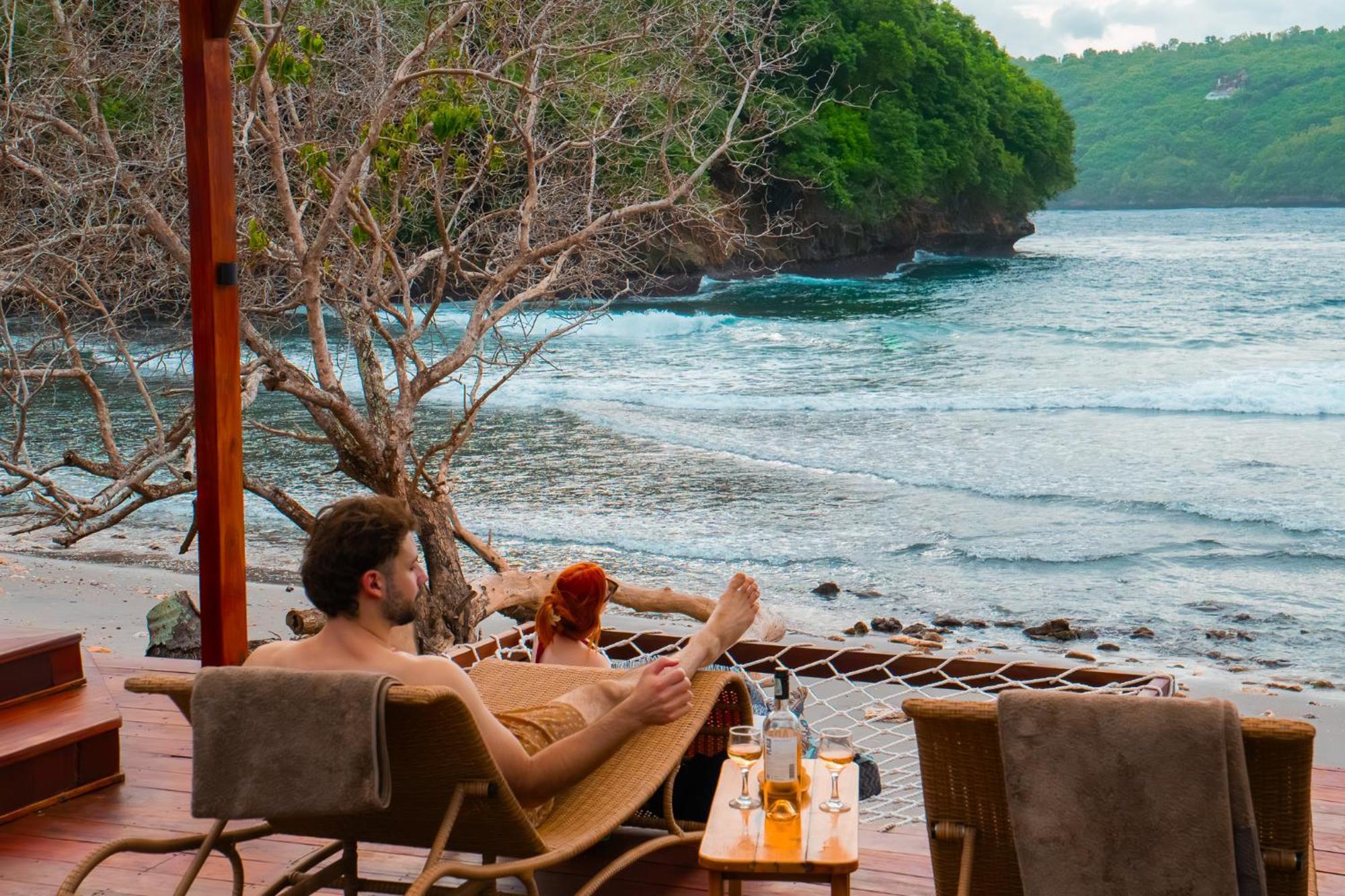 Beachfront Luxury Dome Villas - Gamat Bay Resort Nusa Penida Bagian luar foto